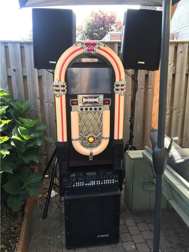 Verlichte Feest Jukebox tijdens een feest