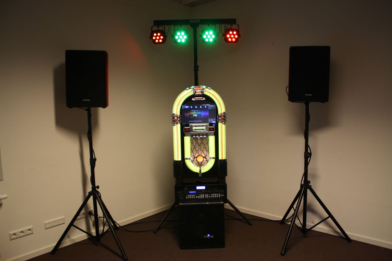 Feest Jukebox met geluidsinstallatie en verlichting